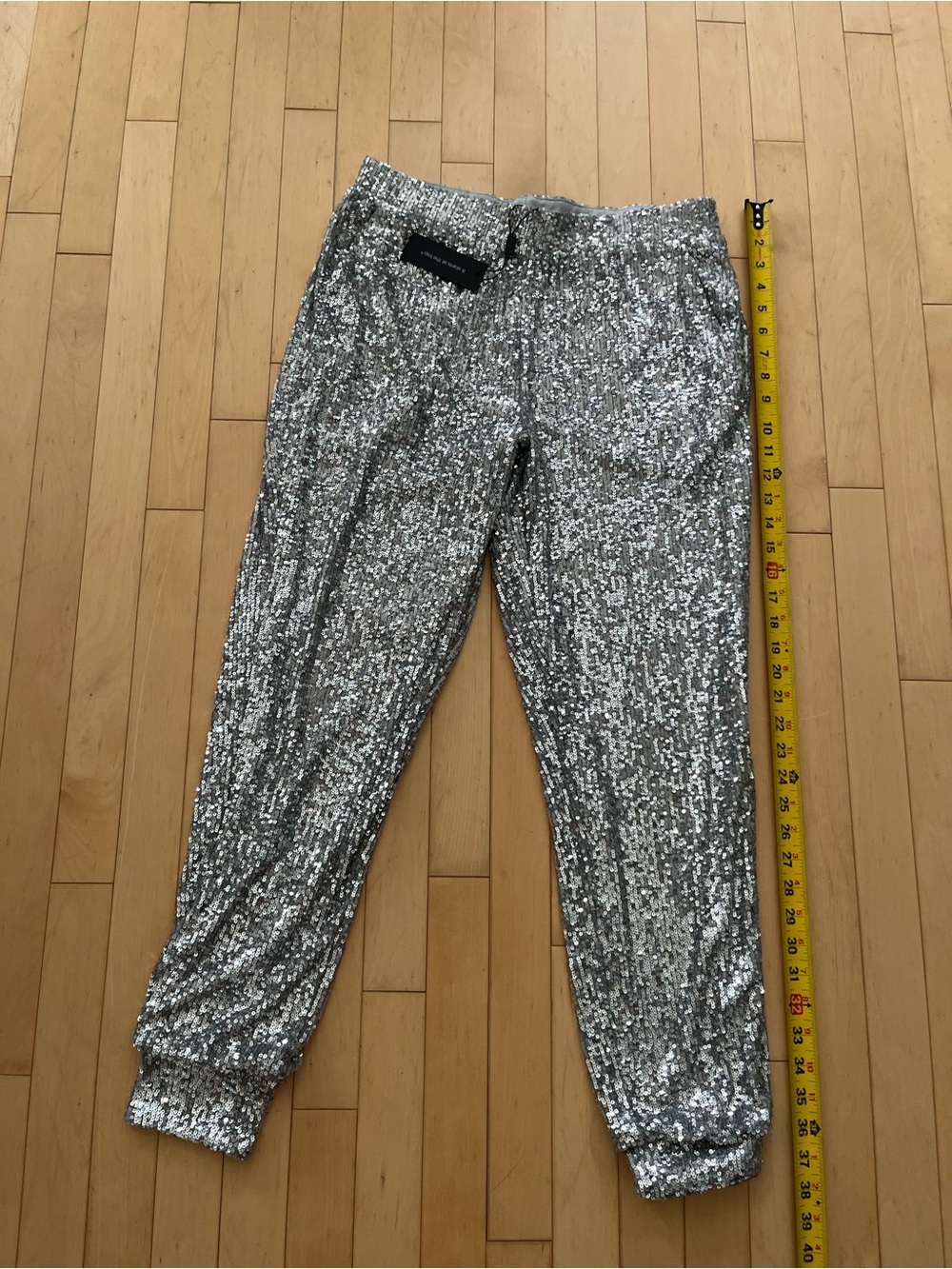 Cable & Gauge Silver Sequin Joggers - Picture 2 of 6